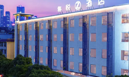 JOYINN Z HOTEL(Meishan East High-speed Railway Station San Su Wanda Plaza )