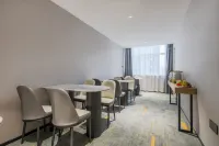 Kaiji Xingpan Hotel (Huaqiangbei Yannan Subway Station Store)
