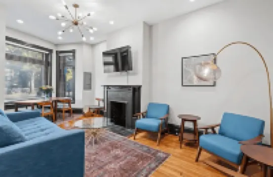 Luxury, Historic 4Bd Rowhouse in the Heart of DC!