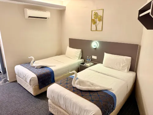 First Garden Hotel By KR Cosmos Sdn Bhd