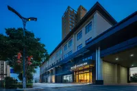 Jinjiang Inn (Fuping Millennium Dragon Furniture City Branch) Hotels near Xiangyang Fruit Shop (Xinglin Burned Injury Special Hospital East)