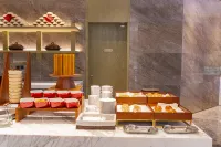 Holiday Inn WUHAN TIANHE AIRPORT by IHG - breakfast