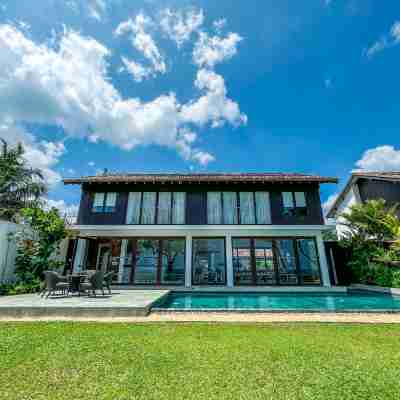 Ubuntu Beach Villas by Reveal Hotel Exterior