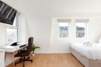 Villas Apart Hotel Hotels near Archway Bridge