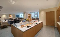 Zunyi meeting site T-shaped mouth light hotel - pemandangan pegunungan