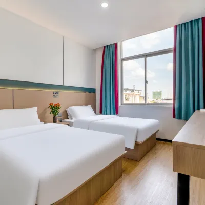 Gezi Hotel (Nanning Fuxing Food Street Dongfang Plaza) Các khách sạn gần Thiên Trì Sơn