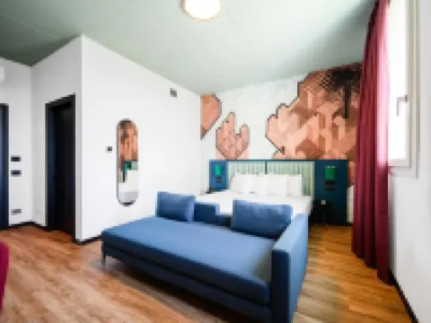 CX Modena Crocetta Hotels in Modena