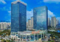 18 Degrees Smart Hotel(Kunming Vanke Charming City Guangwei Metro Station) Hotels near Xiaoban Bridge Materials Transaction Market (Kunluo Highway)