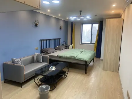Shanghai Mingtu Homestay Отели рядом с достопримечательностью «Jiuzi Park»