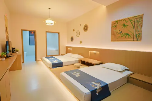 Xinzhou Benshuilange Wenquan Homestay (Qicun) - Pools