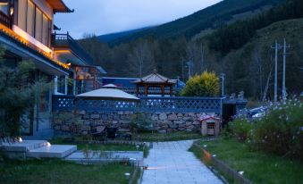 Floral Hotel·Jinyuge Boutique Hotel (Wutai Mountain Scenic Area)