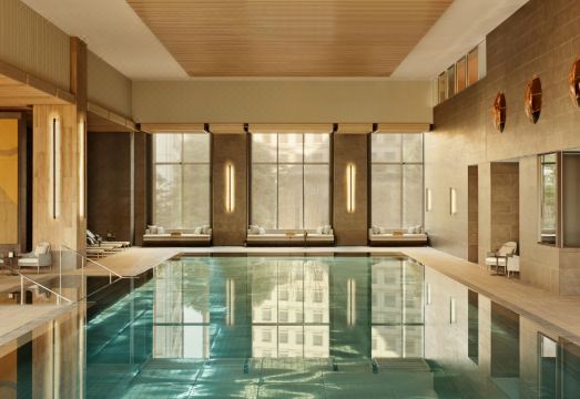 자누 도쿄 야외 수영장 이미지