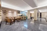 Zhongyue Qitai Hotel (Huiyang Railway Station Branch)