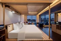 Ningbo Old Bund Cultural and Creative Port Waiting for the Wind Hotel