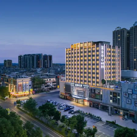 Luoding Star Hotel