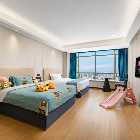 Luoding Star Hotel