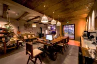 Wangsi Residence · Wabi-Sabi Aesthetic Design Guesthouse (Fengguo Temple Pedestrian Street) Hotels in Yi County