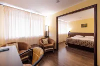 69 Parallel - 1 Housing