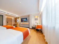 Satu Boutique Stay (Shanwei Ermalu Food Street Xinli City Plaza) Hotels near Erma Road Food Street