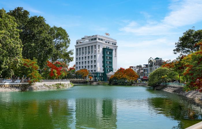 The Tray Hotel Hai Phong