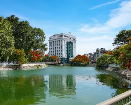 เดอะ เทรย์ โรงแรม ไฮฟอง โรงแรมในไฮฟอง