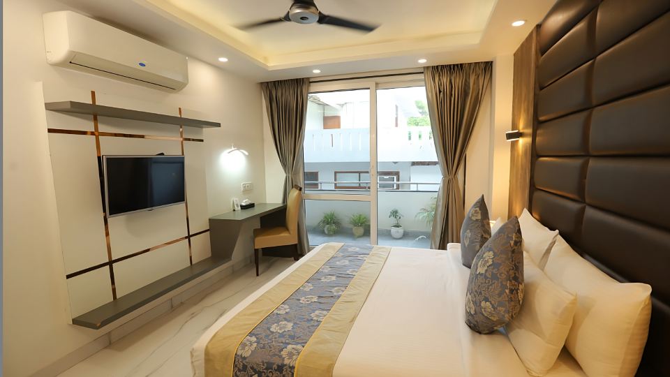 Hotel Keshav Residency Gurgaon