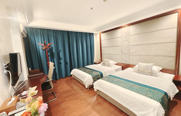 Sunday Business Hotel