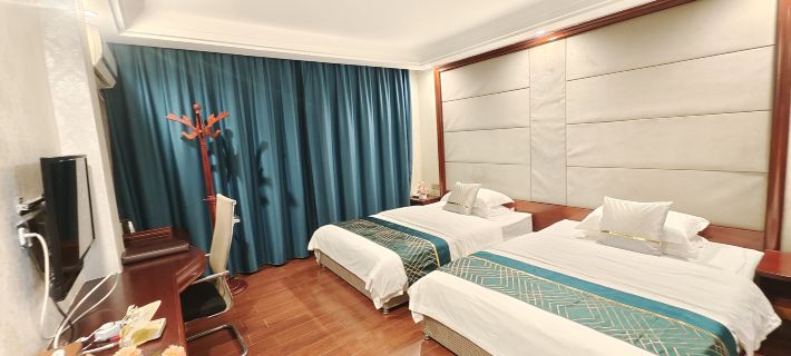 Sunday Business Hotel Hotels in Huazhou