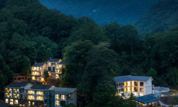 Qingcheng Mountain Muguangyun Villa private Tang resort