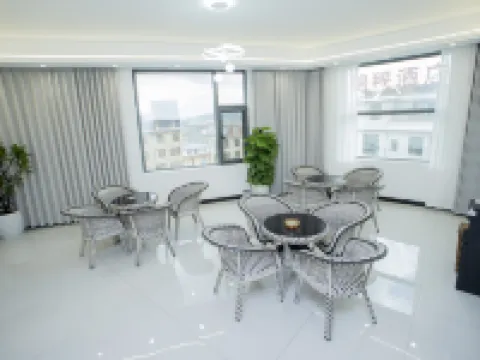 Siyuan Grand Hotel (Xundian Jinshuo Bus Station) Hotels in Xundian
