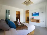 Impress Resort Hotels near Wat Prathong