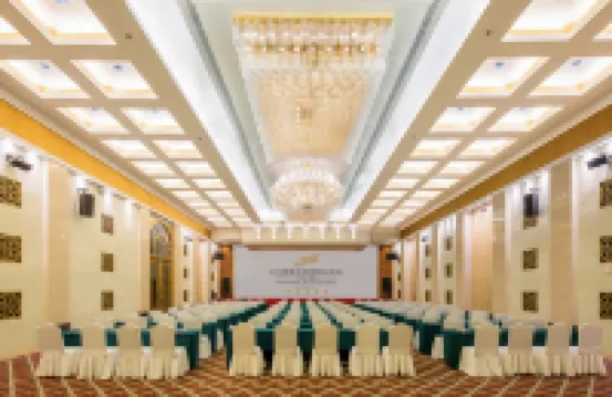 Golden Bay Hotel