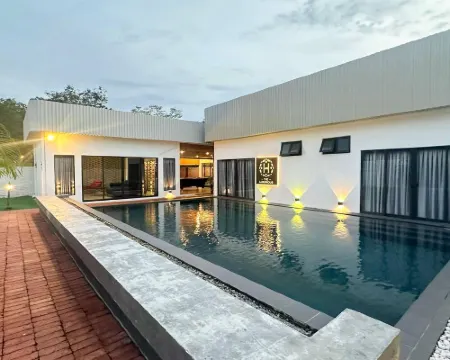 The Luxurious 1256, A Famosa Melaka Hotels in Pegoh