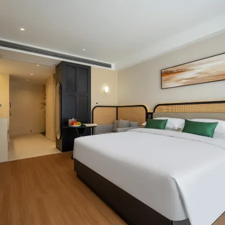 Yinmo Resort Hotel (Huangshan Yixian Hongcun Scenic Area Branch)
