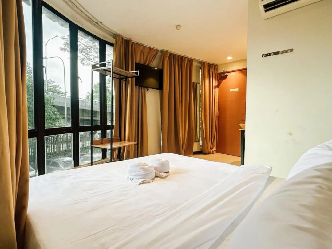 Swing & Pillows @ Sentul Jalan Ipoh Kuala Lumpur - Setapak