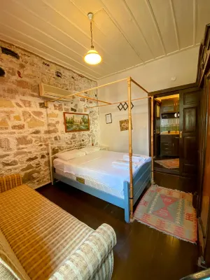 Cunda Zehra Teyzenin Evi Hotel di 