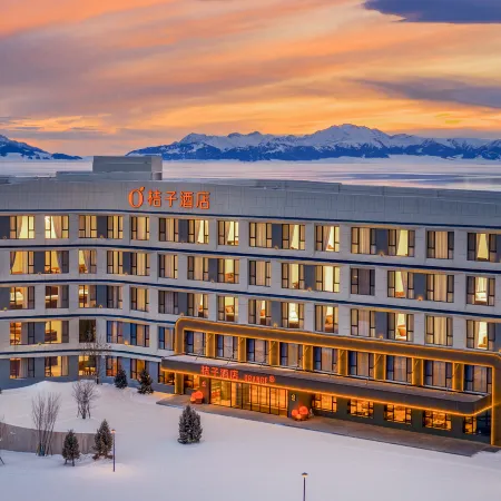 Juzi Hotel (Xin Tourist Center, Sayram Lake)