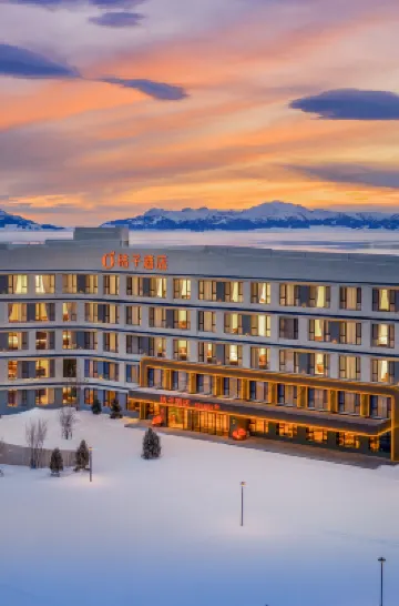 Juzi Hotel (Xin Tourist Center, Sayram Lake)