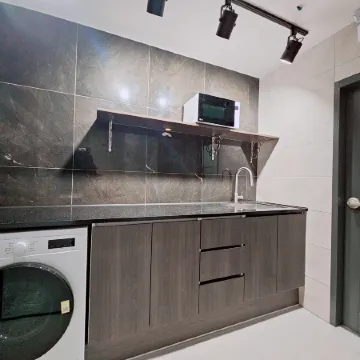 Momento Hostel Jongno Отели рядом с достопримечательностью «Станция метро Jongno-3ga»