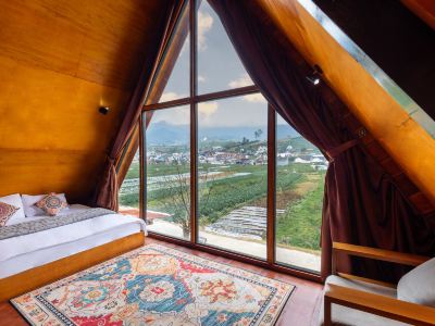 Cabin Linggayoni Dieng