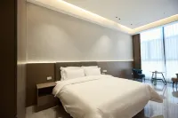 Fenghua Smart Hotel Huixian - 3-Star