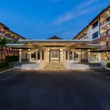 Kata Sea Breeze Resort