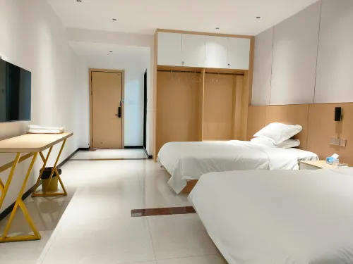 Ruichang Hongfu Inn