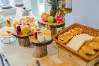 La Petite Salil Sukhumvit Thonglor 1 - breakfast