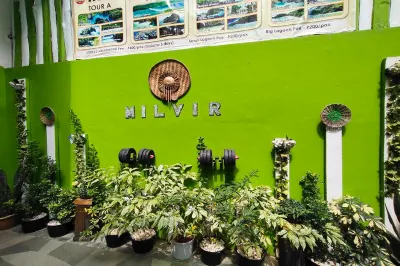 MilVir Tourist Inn El Nido near Beach โรงแรมใกล้หาดลาสคาบานาส