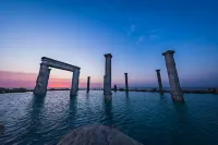 Fish Island · Seaside Pet Theme Hotel - Hot Springs
