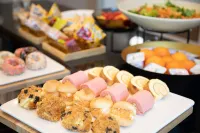 Homeinn Plus Hotel (Xiaogan Airport Economic Zone) - breakfast