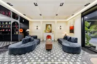 Meicheng E-Sports Hotel (Wuyuan High-Speed Railway Station)