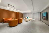 Leishen E-Sports Hotel (Nanning Xianhu Police Academy Dongfang Plaza) - Esports