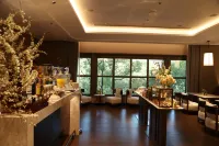 Mövenpick by Accor Shanghai People's Square - bar
